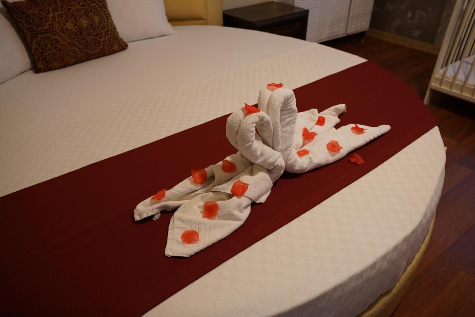 Safir Hotels Silivri Exterior foto